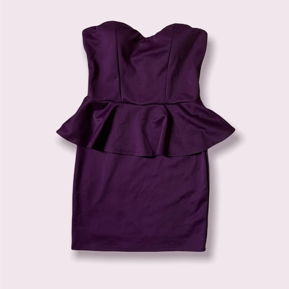 Charlotte Russe Dresses & Skirts - Charlotte Russe Purple Peplum Dress